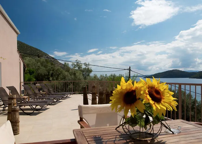 Welcome In Apartment Mikros Gialos