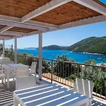 Welcome In Apartament Mikros Gialos